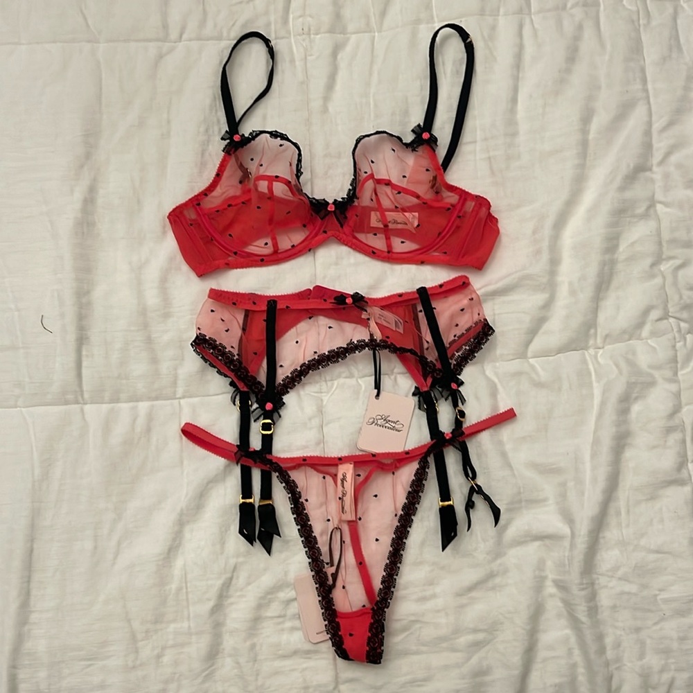 Agent Provocateur Red/Black Poppy SUSPENDER ONLY size 2